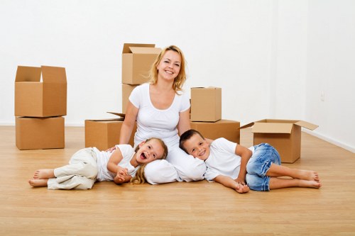 Efficient packing services by Man and Van in Balham